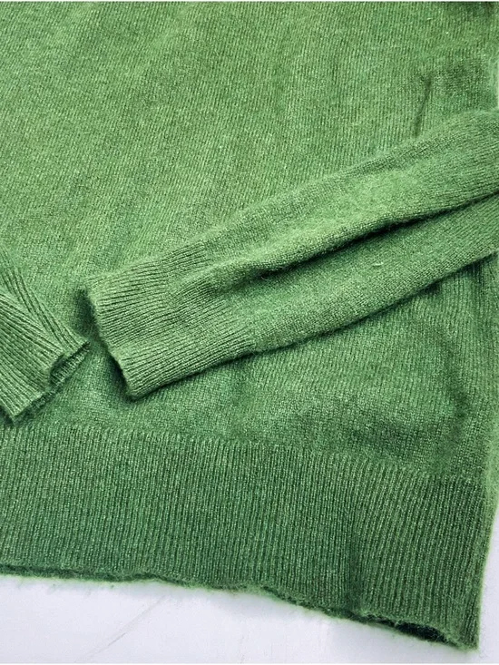 Lord & Taylor Cashmere Turtleneck Olive Green Sweater Small - Picture 9 of 11
